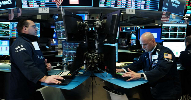 ‏الأسهم الدفاعية أم أسهم النمو .. أيهما الخيار الأفضل في أوقات الأزمات؟