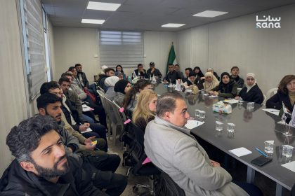 فن الإدارة العامة الرشيدة.. محاضرة في حلب حول تمكين الشباب وتطوير المؤسسات